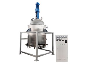 1500L鎳材復合板油浴電加熱工業(yè)反應釜已完工發(fā)往湖州